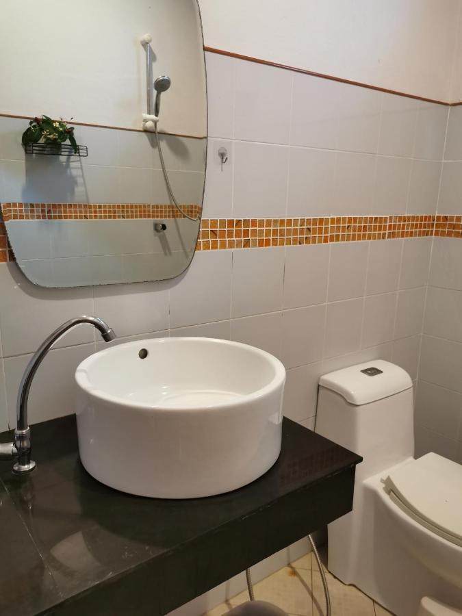 De​ Lanta place Ko Lanta Exterior foto